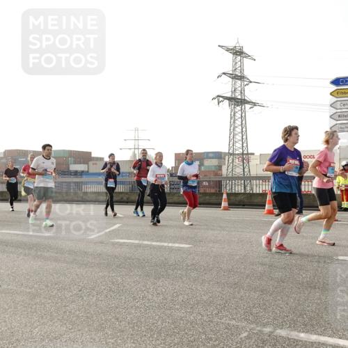 03.10.2026 - Köhlbrandbrückenlauf Michael Burmester http://msf.ph/oto/10767275 03.10.2026 09:23:53 Position 3  meine-sportfotos.de