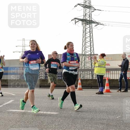 03.10.2026 - Köhlbrandbrückenlauf Michael Burmester http://msf.ph/oto/10767315 03.10.2026 09:24:02 Position 3 3515, 1434 meine-sportfotos.de