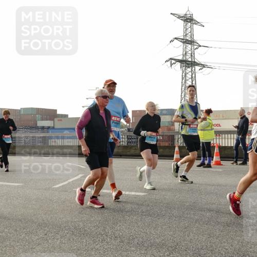 03.10.2026 - Köhlbrandbrückenlauf Michael Burmester http://msf.ph/oto/10767330 03.10.2026 09:24:04 Position 3 1802, 1434 meine-sportfotos.de