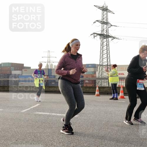 03.10.2026 - Köhlbrandbrückenlauf Michael Burmester http://msf.ph/oto/10767351 03.10.2026 09:24:07 Position 3 3, 2 meine-sportfotos.de
