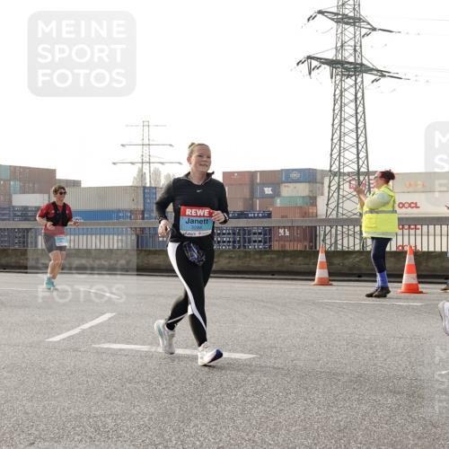 03.10.2026 - Köhlbrandbrückenlauf Michael Burmester http://msf.ph/oto/10767365 03.10.2026 09:24:09 Position 3 3284 meine-sportfotos.de