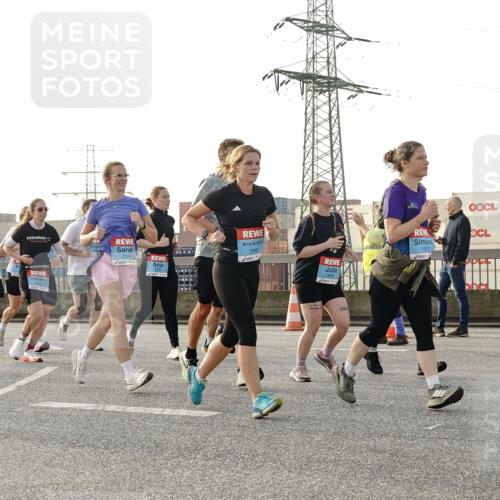 03.10.2026 - Köhlbrandbrückenlauf Michael Burmester http://msf.ph/oto/10767394 03.10.2026 09:24:15 Position 3 1686, 1573, 199 meine-sportfotos.de