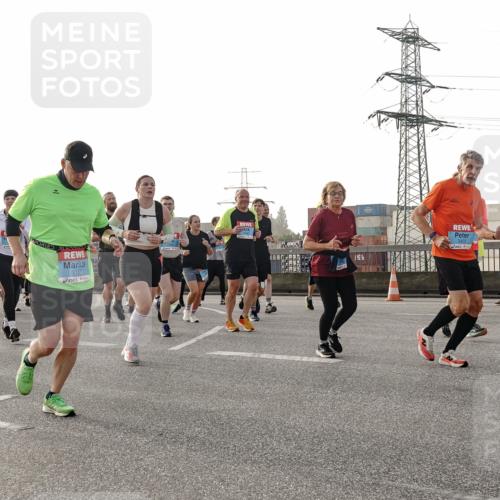 03.10.2026 - Köhlbrandbrückenlauf Michael Burmester http://msf.ph/oto/10767445 03.10.2026 09:24:22 Position 3 3181 meine-sportfotos.de