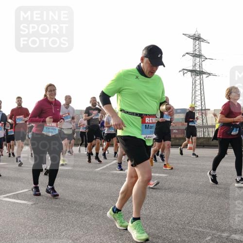 03.10.2026 - Köhlbrandbrückenlauf Michael Burmester http://msf.ph/oto/10767449 03.10.2026 09:24:23 Position 3 3669, 31, 3492 meine-sportfotos.de