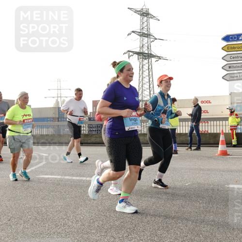 03.10.2026 - Köhlbrandbrückenlauf Michael Burmester http://msf.ph/oto/10767521 03.10.2026 09:24:32 Position 3 2946, 3, 3406 meine-sportfotos.de