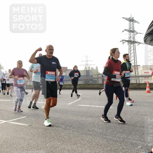 03.10.2026 - Köhlbrandbrückenlauf Michael Burmester http://msf.ph/oto/10767551 03.10.2026 09:24:38 Position 3 1662 meine-sportfotos.de