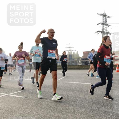 03.10.2026 - Köhlbrandbrückenlauf Michael Burmester http://msf.ph/oto/10767555 03.10.2026 09:24:38 Position 3 1662, 1915 meine-sportfotos.de