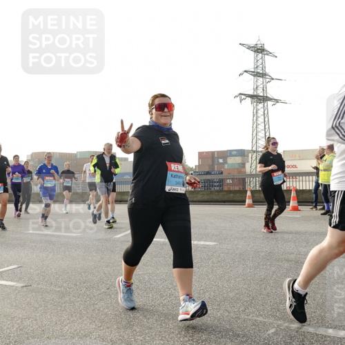 03.10.2026 - Köhlbrandbrückenlauf Michael Burmester http://msf.ph/oto/10767582 03.10.2026 09:24:43 Position 3 3456 meine-sportfotos.de