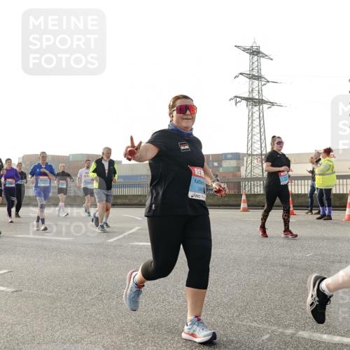 03.10.2026 - Köhlbrandbrückenlauf Michael Burmester http://msf.ph/oto/10767584 03.10.2026 09:24:44 Position 3 3456 meine-sportfotos.de