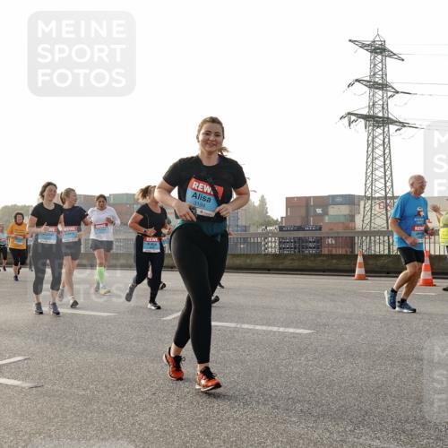03.10.2026 - Köhlbrandbrückenlauf Michael Burmester http://msf.ph/oto/10767629 03.10.2026 09:24:51 Position 3 3194 meine-sportfotos.de