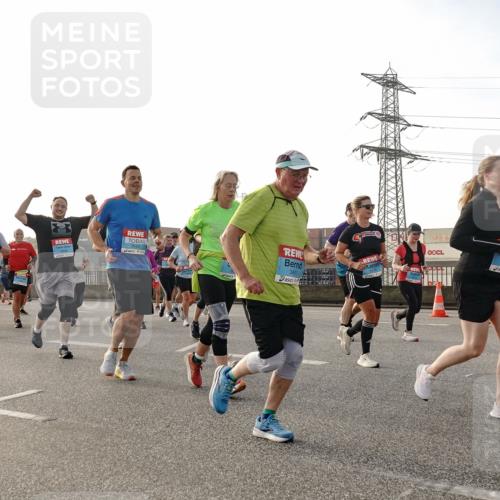 03.10.2026 - Köhlbrandbrückenlauf Michael Burmester http://msf.ph/oto/10767712 03.10.2026 09:25:02 Position 3 3491 meine-sportfotos.de