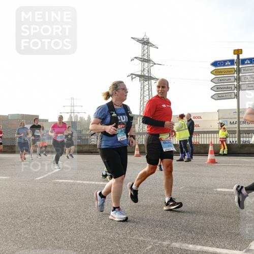 03.10.2026 - Köhlbrandbrückenlauf Michael Burmester http://msf.ph/oto/10767752 03.10.2026 09:25:07 Position 3 3, 1909, 19 meine-sportfotos.de