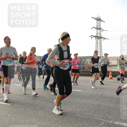 03.10.2026 - Köhlbrandbrückenlauf Michael Burmester http://msf.ph/oto/10767803 03.10.2026 09:25:14 Position 3 3544 meine-sportfotos.de