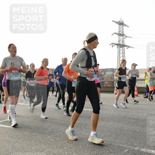 03.10.2026 - Köhlbrandbrückenlauf Michael Burmester http://msf.ph/oto/10767805 03.10.2026 09:25:14 Position 3 3544 meine-sportfotos.de