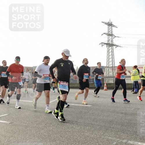 03.10.2026 - Köhlbrandbrückenlauf Michael Burmester http://msf.ph/oto/10767824 03.10.2026 09:25:17 Position 3 1294 meine-sportfotos.de