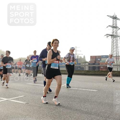 03.10.2026 - Köhlbrandbrückenlauf Michael Burmester http://msf.ph/oto/10767947 03.10.2026 09:25:34 Position 3 3781 meine-sportfotos.de