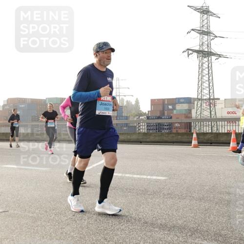 03.10.2026 - Köhlbrandbrückenlauf Michael Burmester http://msf.ph/oto/10768024 03.10.2026 09:25:46 Position 3 1658, 1 meine-sportfotos.de