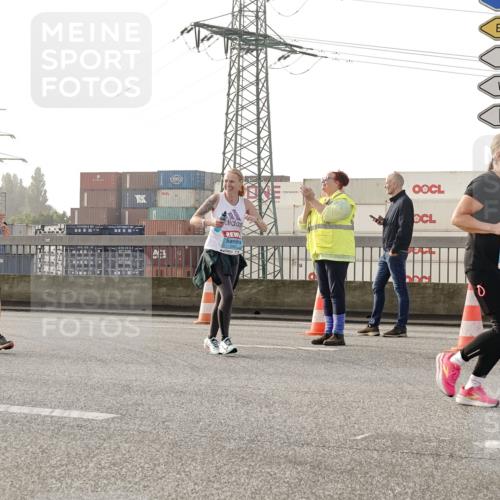 03.10.2026 - Köhlbrandbrückenlauf Michael Burmester http://msf.ph/oto/10768045 03.10.2026 09:25:50 Position 3 3208, 1010 meine-sportfotos.de