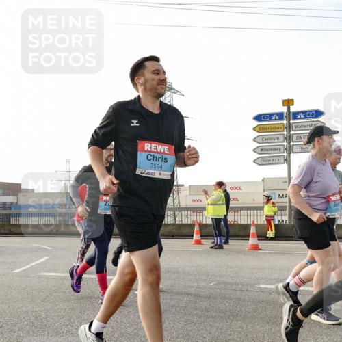 03.10.2026 - Köhlbrandbrückenlauf Michael Burmester http://msf.ph/oto/10768208 03.10.2026 09:26:15 Position 3 124, 3594 meine-sportfotos.de