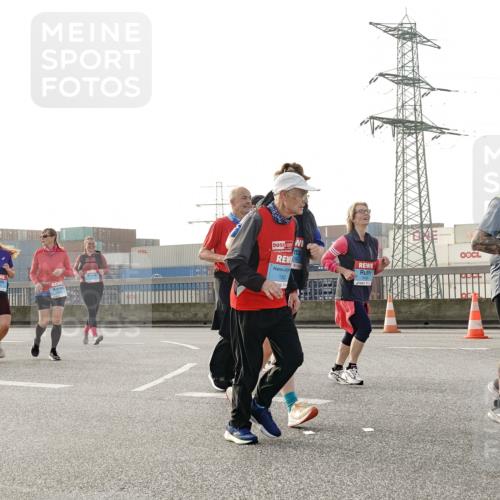 03.10.2026 - Köhlbrandbrückenlauf Michael Burmester http://msf.ph/oto/10768239 03.10.2026 09:26:20 Position 3 279, 150, 1 meine-sportfotos.de