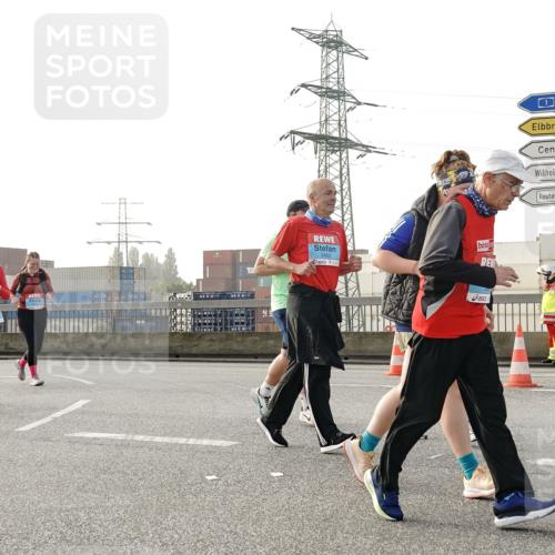 03.10.2026 - Köhlbrandbrückenlauf Michael Burmester http://msf.ph/oto/10768244 03.10.2026 09:26:20 Position 3 3462, 3 meine-sportfotos.de