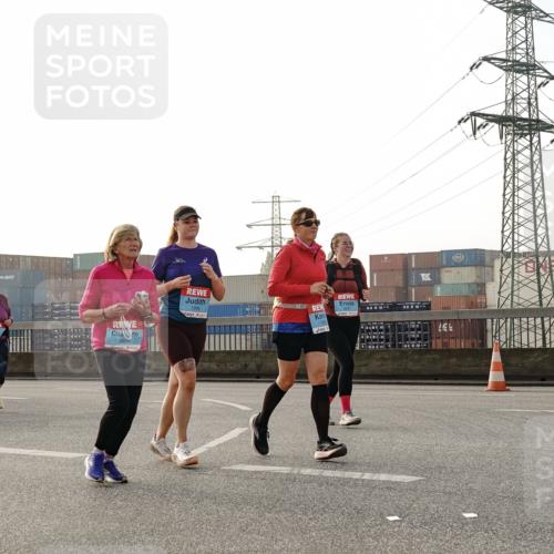 03.10.2026 - Köhlbrandbrückenlauf Michael Burmester http://msf.ph/oto/10768246 03.10.2026 09:26:22 Position 3 1994 meine-sportfotos.de