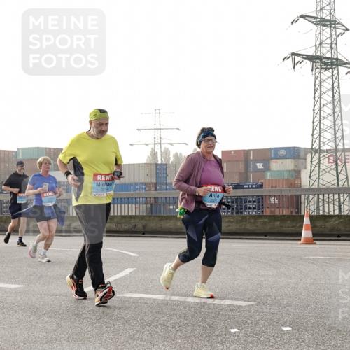 03.10.2026 - Köhlbrandbrückenlauf Michael Burmester http://msf.ph/oto/10768265 03.10.2026 09:26:25 Position 3 3244, 3507 meine-sportfotos.de
