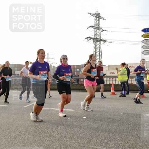 03.10.2026 - Köhlbrandbrückenlauf Michael Burmester http://msf.ph/oto/10768353 03.10.2026 09:26:38 Position 3 3 meine-sportfotos.de