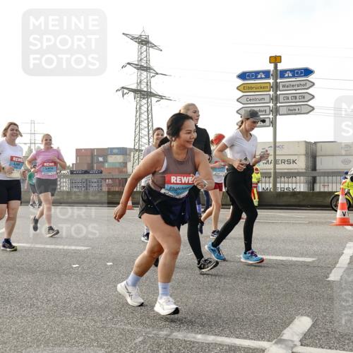 03.10.2026 - Köhlbrandbrückenlauf Michael Burmester http://msf.ph/oto/10768376 03.10.2026 09:26:41 Position 3 3 meine-sportfotos.de