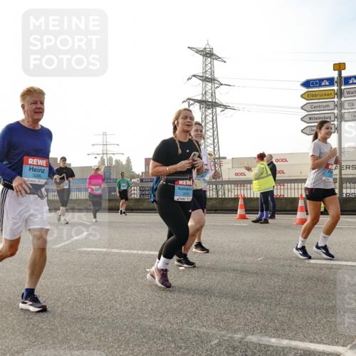 03.10.2026 - Köhlbrandbrückenlauf Michael Burmester http://msf.ph/oto/10768379 03.10.2026 09:26:41 Position 3 3289, 2075 meine-sportfotos.de