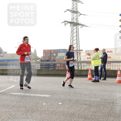 03.10.2026 - Köhlbrandbrückenlauf Michael Burmester http://msf.ph/oto/10768451 03.10.2026 09:26:51 Position 3 3, 7, 3568 meine-sportfotos.de