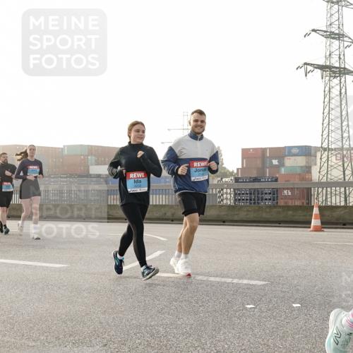 03.10.2026 - Köhlbrandbrückenlauf Michael Burmester http://msf.ph/oto/10768488 03.10.2026 09:26:58 Position 3 3232 meine-sportfotos.de