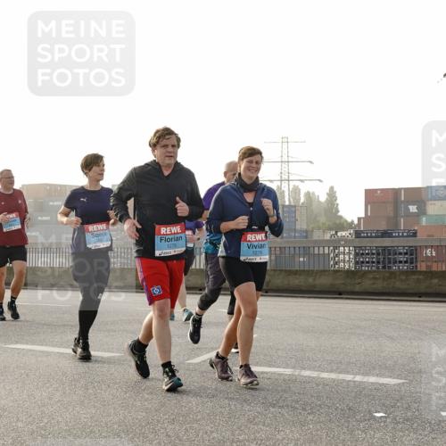 03.10.2026 - Köhlbrandbrückenlauf Michael Burmester http://msf.ph/oto/10768526 03.10.2026 09:27:04 Position 3 1275, 1276 meine-sportfotos.de