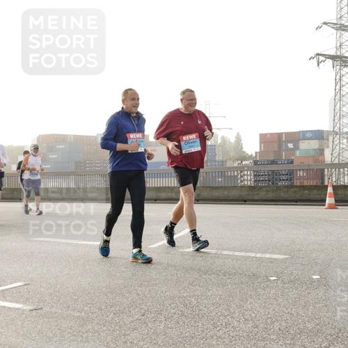 03.10.2026 - Köhlbrandbrückenlauf Michael Burmester http://msf.ph/oto/10768539 03.10.2026 09:27:07 Position 3  meine-sportfotos.de