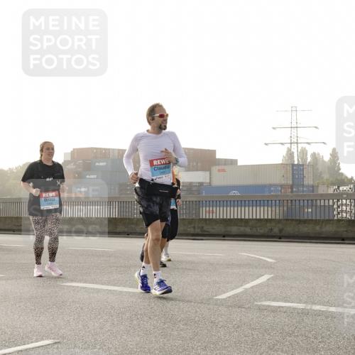 03.10.2026 - Köhlbrandbrückenlauf Michael Burmester http://msf.ph/oto/10768549 03.10.2026 09:27:09 Position 3 7, 3497, 2 meine-sportfotos.de