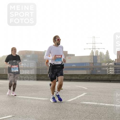 03.10.2026 - Köhlbrandbrückenlauf Michael Burmester http://msf.ph/oto/10768554 03.10.2026 09:27:09 Position 3 3497, 4112 meine-sportfotos.de