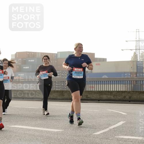 03.10.2026 - Köhlbrandbrückenlauf Michael Burmester http://msf.ph/oto/10768572 03.10.2026 09:27:14 Position 3 3539, 3519, 3463 meine-sportfotos.de