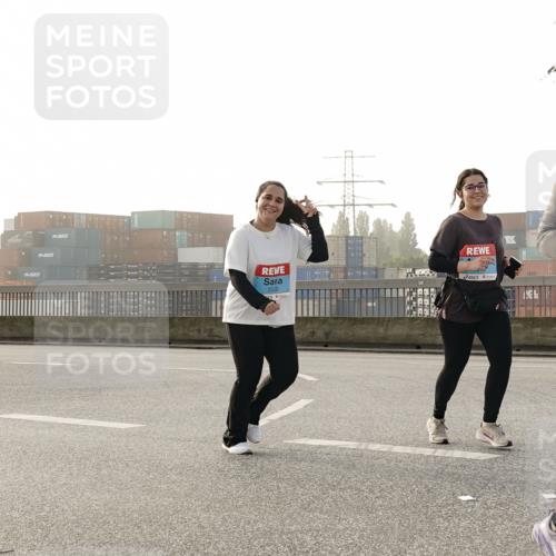 03.10.2026 - Köhlbrandbrückenlauf Michael Burmester http://msf.ph/oto/10768595 03.10.2026 09:27:16 Position 3 3539 meine-sportfotos.de