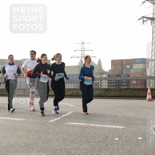 03.10.2026 - Köhlbrandbrückenlauf Michael Burmester http://msf.ph/oto/10768702 03.10.2026 09:27:46 Position 3 1719, 3584 meine-sportfotos.de