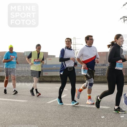 03.10.2026 - Köhlbrandbrückenlauf Michael Burmester http://msf.ph/oto/10768718 03.10.2026 09:27:48 Position 3 1719 meine-sportfotos.de