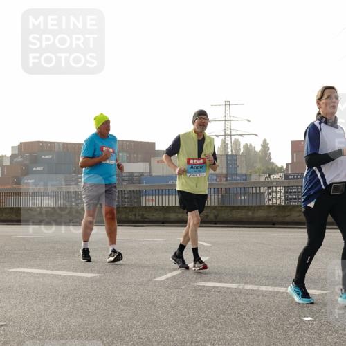 03.10.2026 - Köhlbrandbrückenlauf Michael Burmester http://msf.ph/oto/10768725 03.10.2026 09:27:49 Position 3 1632 meine-sportfotos.de