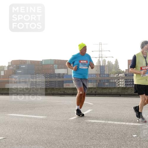 03.10.2026 - Köhlbrandbrückenlauf Michael Burmester http://msf.ph/oto/10768728 03.10.2026 09:27:50 Position 3  meine-sportfotos.de