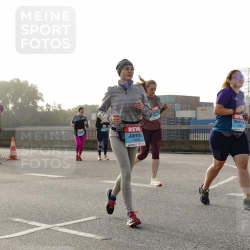 03.10.2026 - Köhlbrandbrückenlauf Michael Burmester http://msf.ph/oto/10768781 03.10.2026 09:28:12 Position 3 1995, 3494 meine-sportfotos.de