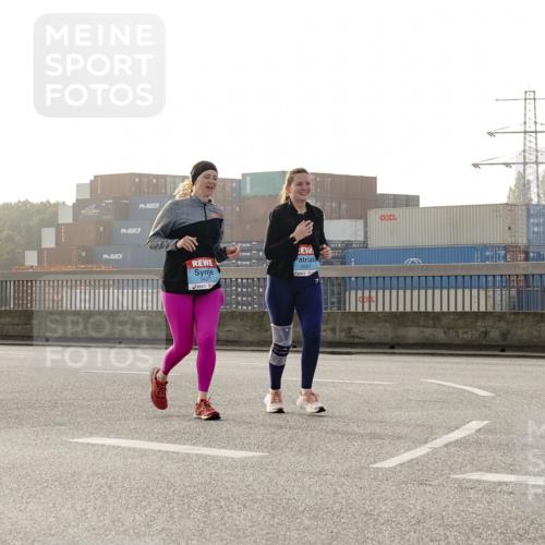 03.10.2026 - Köhlbrandbrückenlauf Michael Burmester http://msf.ph/oto/10768795 03.10.2026 09:28:15 Position 3  meine-sportfotos.de