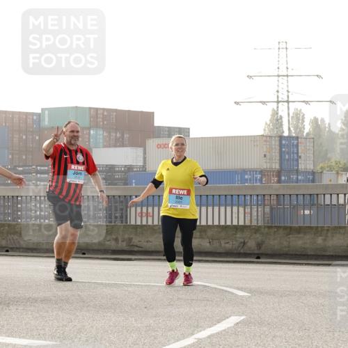03.10.2026 - Köhlbrandbrückenlauf Michael Burmester http://msf.ph/oto/10768805 03.10.2026 09:28:26 Position 3 3516, 1725, 2001, 300, 620 meine-sportfotos.de