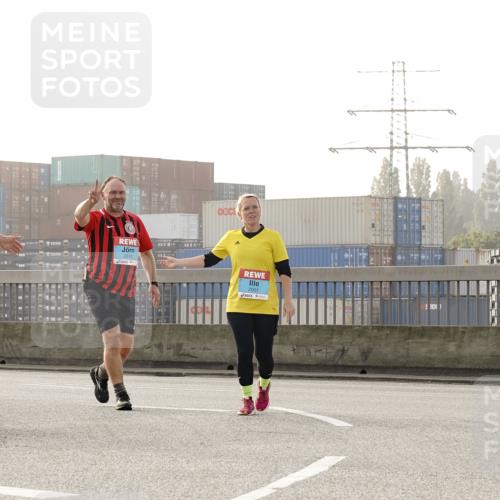 03.10.2026 - Köhlbrandbrückenlauf Michael Burmester http://msf.ph/oto/10768808 03.10.2026 09:28:26 Position 3 1725, 2001, 300, 620, 155556, 4383, 1548, 15401 meine-sportfotos.de