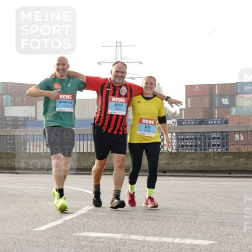 03.10.2026 - Köhlbrandbrückenlauf Michael Burmester http://msf.ph/oto/10768827 03.10.2026 09:28:29 Position 3 1725, 3516, 2001 meine-sportfotos.de