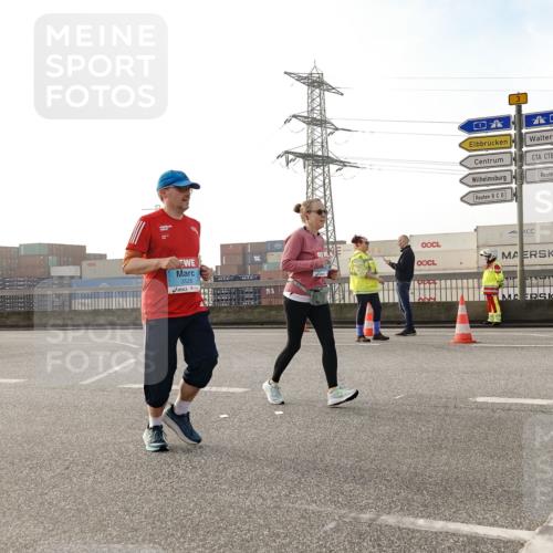 03.10.2026 - Köhlbrandbrückenlauf Michael Burmester http://msf.ph/oto/10768900 03.10.2026 09:28:38 Position 3 3528 meine-sportfotos.de