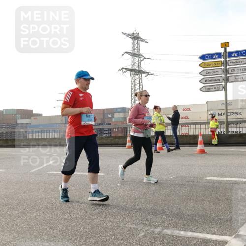 03.10.2026 - Köhlbrandbrückenlauf Michael Burmester http://msf.ph/oto/10768902 03.10.2026 09:28:38 Position 3 3, 3528 meine-sportfotos.de
