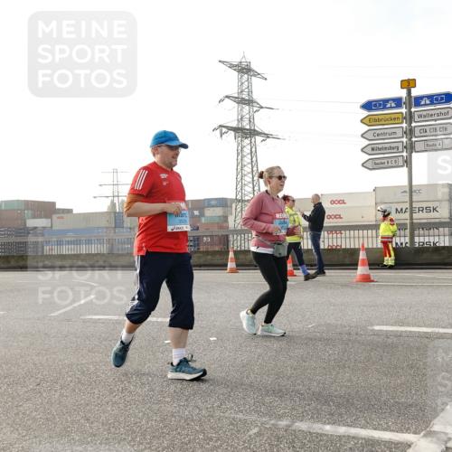 03.10.2026 - Köhlbrandbrückenlauf Michael Burmester http://msf.ph/oto/10768904 03.10.2026 09:28:38 Position 3  meine-sportfotos.de
